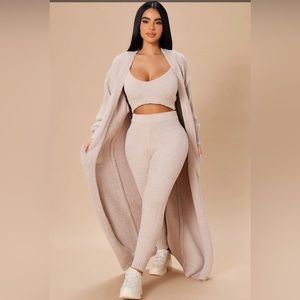 FashionNova Fuzzy 3 Piece Legging Set